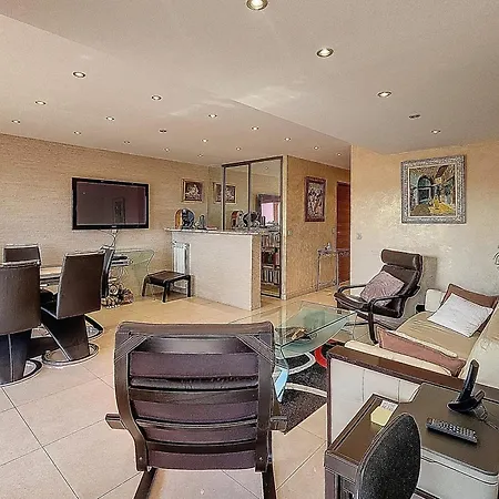 Henri Camille Real Estate - Kent - Huge 2 Bedrooms Appt - 5 Min Croisette Holiday home Cannes